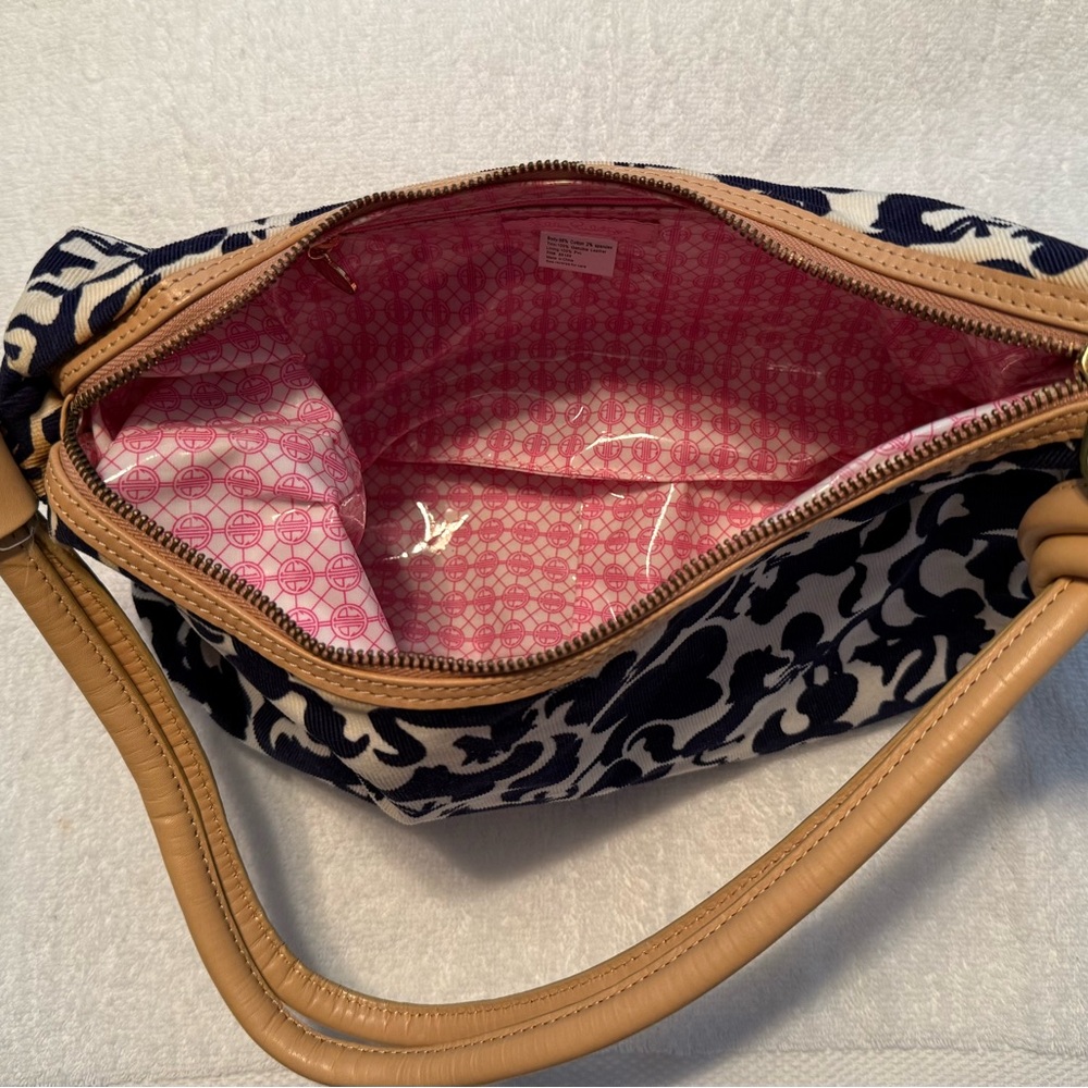 Lily Pulitzer Corduroy hobo shoulder bag. - Picture 7 of 9